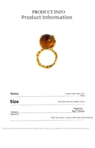 Détails de la bague en œil de tigre avec texture dorée irrégulière et largeur 1,9 cm