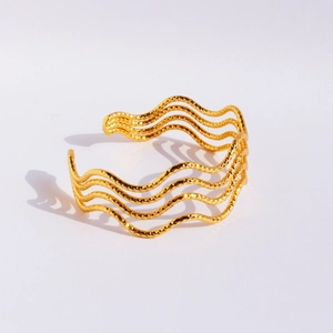 Unique 18K gold plated layered wave cuff bracelet with shimmering faceted textured finish