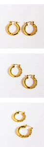 Three-angle views of gold hoop earrings featuring polished mirror and twisted metal texture