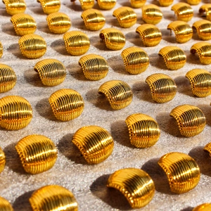 Minimalist gold shell-texture dome earrings with exquisite ribbed spherical design