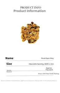 Dettaglio dell'anello floreale largo 2,3 cm in ottone dorato con fascia regolabile