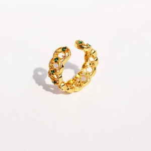 Vintage emerald zircon open ring with hollow lace pattern in gold finish for women