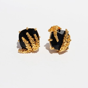 French vintage asymmetric wheat ear gold earrings with square black gemstone accents