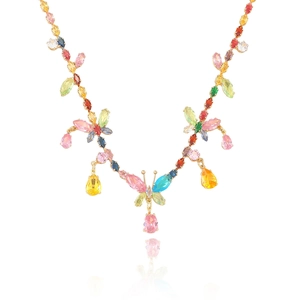 Collana a farfalla in zirconia arcobaleno con pendenti colorati su catena dorata
