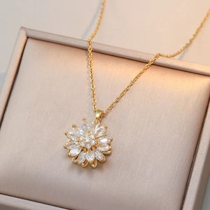 Parure bijoux fleur soleil dorée avec cristaux zircons et collier assorti élégant