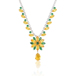 Parure collier floral de luxe avec pierres de zircon jaune et vert sur base en argent