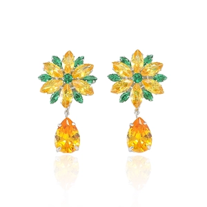 Boucles d'oreilles fleurs en zircon coloré avec pierres jaunes, vertes et goutte orange