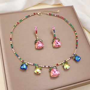 Bunte Tulpe Blume Zirkon Kristall Halskette Und Ohrringe Schmuckset Titanstahl Kupfer Vergoldet Modeschmuck
