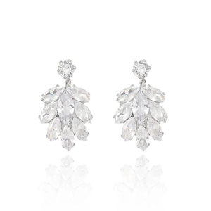 Elegante silberne Weizenblatt-Ohrringe mit Zirkonia-Clustern im Marquise-Schliff für Damen