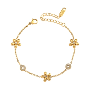 Bracelet élégant en acier titane doré avec fleurs étincelantes et anneaux sertis de diamants