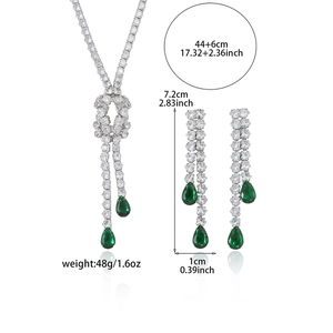 Luxury silver jewelry set with green pear-cut zircon necklace and drop earrings