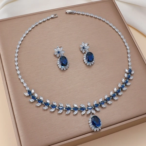 Mode Blau Zirkonia Blume Schmuckset Titanstahl Wassertropfen Halskette Ohrringe Set Für Damen Hochzeit Bankett Schmuck