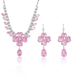 Parure bijoux avec collier et boucles d'oreilles cœur en zircon rose et argent