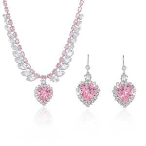 Luxurious pink heart crystal jewelry set with sparkling marquise zircon necklace and earrings