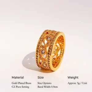 Bague vintage ajourée en laiton plaqué or avec feuilles et zircone largeur 0,9cm
