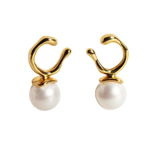 Minimalist gold irregular curve earrings with colorful high-gloss white Mabe pearls