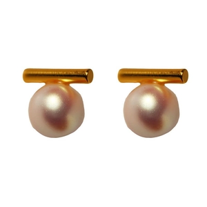 French retro style round pearl earrings with gold bar studs for elegant women
