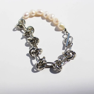 Baroque freshwater pearl and thick silver chain bracelet with OT toggle clasp closure