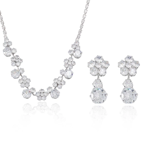 Parure de bijoux fleur élégante avec collier en zircon et boucles d'oreilles