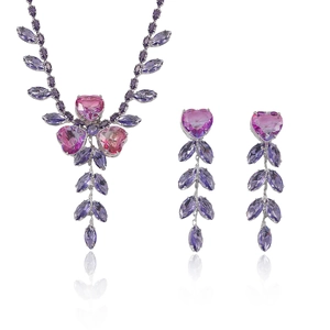 Modisches lila Zirkon-Schmuckset mit herzförmiger Halskette und passenden Ohrringen