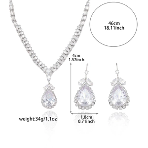 Parure collier et boucles d'oreilles tulipe en zircon avec pendentifs en forme de goutte