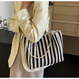 Minimalist striped canvas tote bag with leather chain strap for women spring fashion