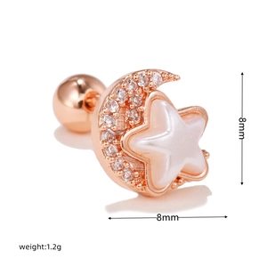 Roségouden maan en ster oorknopje met witte zirkoon en afmetingen van 8mm