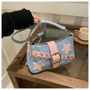 Borsa A Spalla Sottoascella In Denim Y2K Da Donna Toppe Con Stelle Rosa Catena In Metallo Moda Retro Baguette