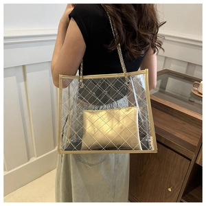 Sac cabas transparent en PVC avec pochette intérieure dorée et bandoulière chaîne pour femme