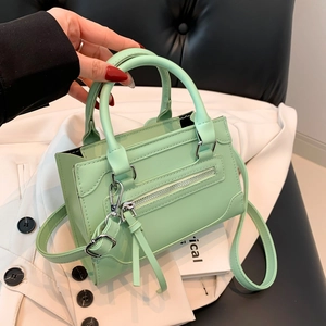 Petit Sac Carré Femmes Sac À Main En Cuir PU Détail Fermeture À Glissière Gland Mode Urbaine Sac À Bandoulière Réglable