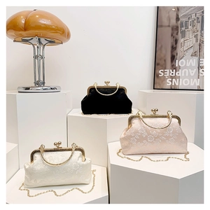 Borsa da Donna in Raso Jacquard Retro Stile Cinese Floreale con Chiusura a Scatto Borsa da Sera con Catena in Metallo per Matrimoni