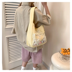Sac à bandoulière chic en toile jaune clair avec poche transparente et étoiles en peluche