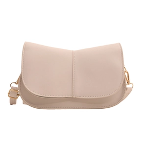 Elegante borsa a tracolla rosa pallido con cuciture verticali e chiusura in metallo oro