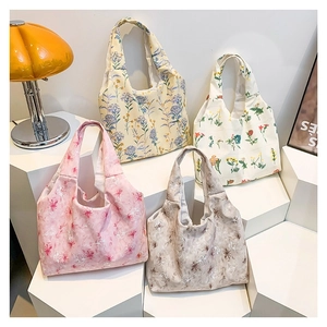 Women Floral Canvas Tote Bag Large Capacity Casual Shoulder Bag For Shopping Japanese Style Hobo Bag Lightweight Fabric