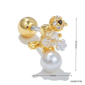 Detailed view of animal stud earring with zircon and pearl, size 10.5mm x 7.5mm