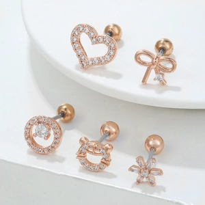 Lot de 5 piercings de cartilage en zircon or rose avec motifs cœur et papillon