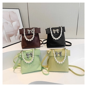 Sac À Bandoulière En Cuir PU Pour Femmes Avec Poignée En Künstliche Perles Et Noeud Métallique Sac À Main Seau Mode