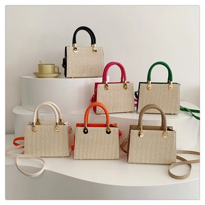 Women Retro Straw Woven Shoulder Bag Summer Casual Beach Handbag Woven Handle Small Square Commuter Tote Crossbody Bag