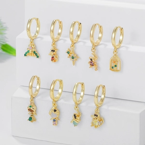 Σετ 9 χρυσά σκουλαρίκια σειρά πριγκίπισσα με πολύχρωμα ζιργκόν ζωάκια charms