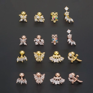 Ensemble de boucles d'oreilles minimalistes en or et or rose avec zircones d'animaux