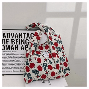 Bolso tote de nailon con flores rojas y gran capacidad para las compras diarias
