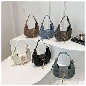 Sac Sous le Bras Croissant en Simili Cuir Vintage pour Femmes Avec Boucle Métallique et Gland Sac à Épaule Chic
