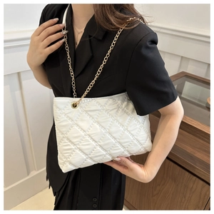 White quilted chain shoulder bag with classic rhombus pattern and gold metal strap