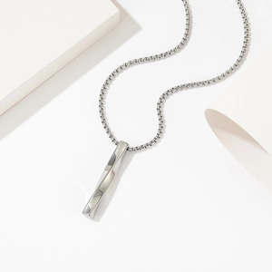 Collier Pendentif Barre Torsadée Minimaliste Acier Titane Bijoux En Métal Poli Accessoire Style Punk Hip Hop Pour Hommes Femmes