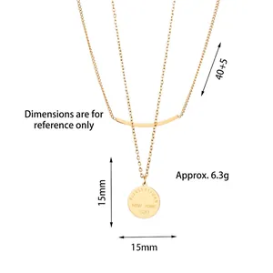 Collier double rang en acier titane doré 18 carats avec pendentif rond gravé