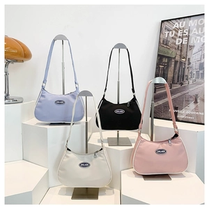Women Minimalist Nylon Shoulder Bag Lightweight Contrast Piping Hobo Underarm Bag Korean Style Casual Small Handbag Purse