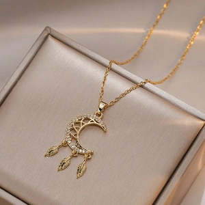 Moon Dreamcatcher Pendant Necklace For Women Stainless Steel Gold Plated With Sparkling Rhinestone Feather Tassel Elegant Jewelry
