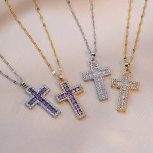 Collier Pendentif Croix Acier Titane Cuivre Micro Pavé Zircon Carré Bijoux Élégants Mode Cadeau Pour Femmes Filles