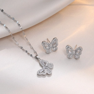 Collier Et Boucles D Oreilles Papillon Acier Titane Zircon Brillant Pendentif Chaîne De Clavicule Bijoux Tendance Pour Femmes