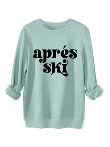 Detail des mintgrünen Sweatshirts mit weichem Fleece und schwarzem Après-Ski-Aufdruck